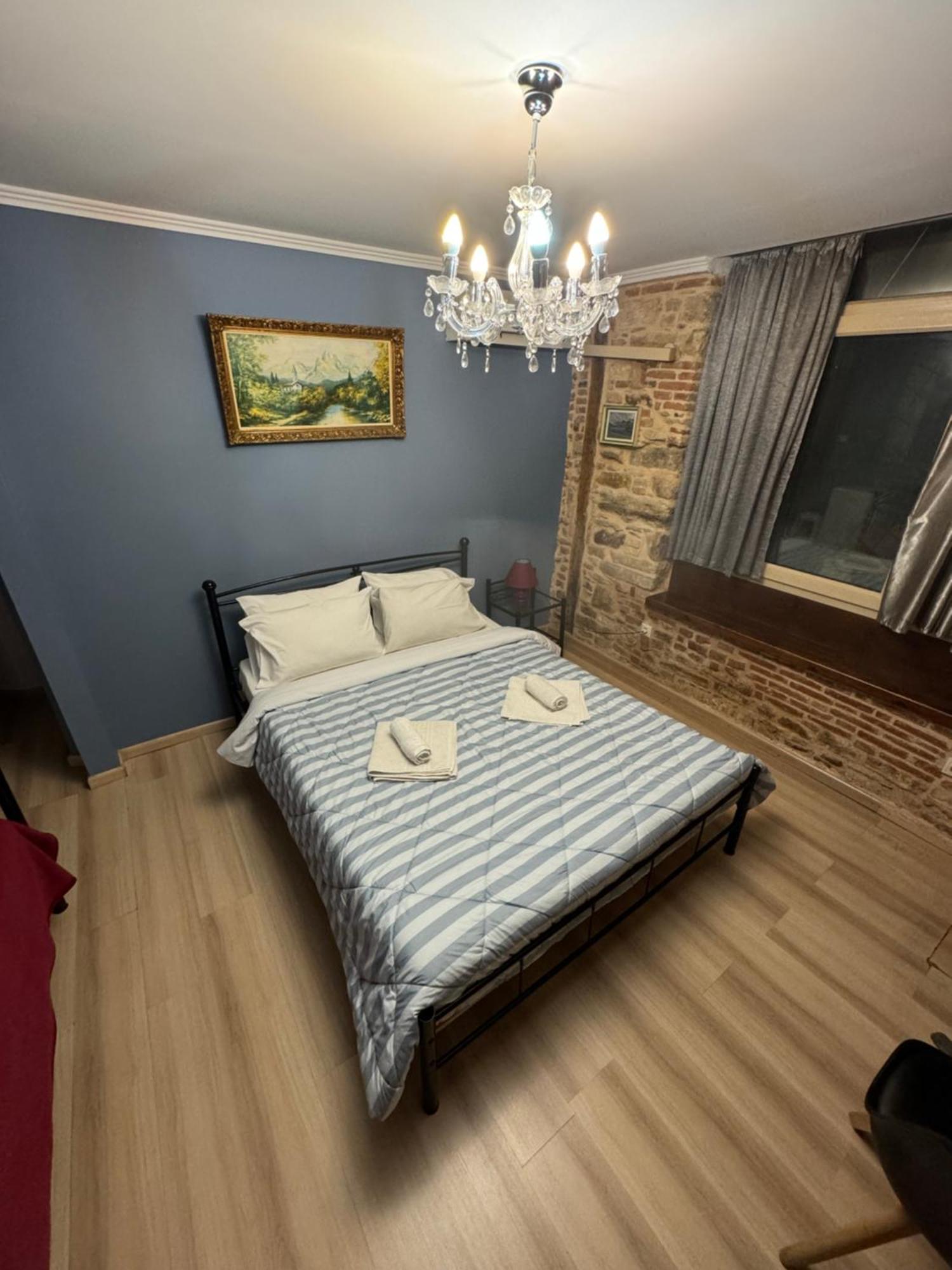 Ionia Rooms Chios Town Bagian luar foto