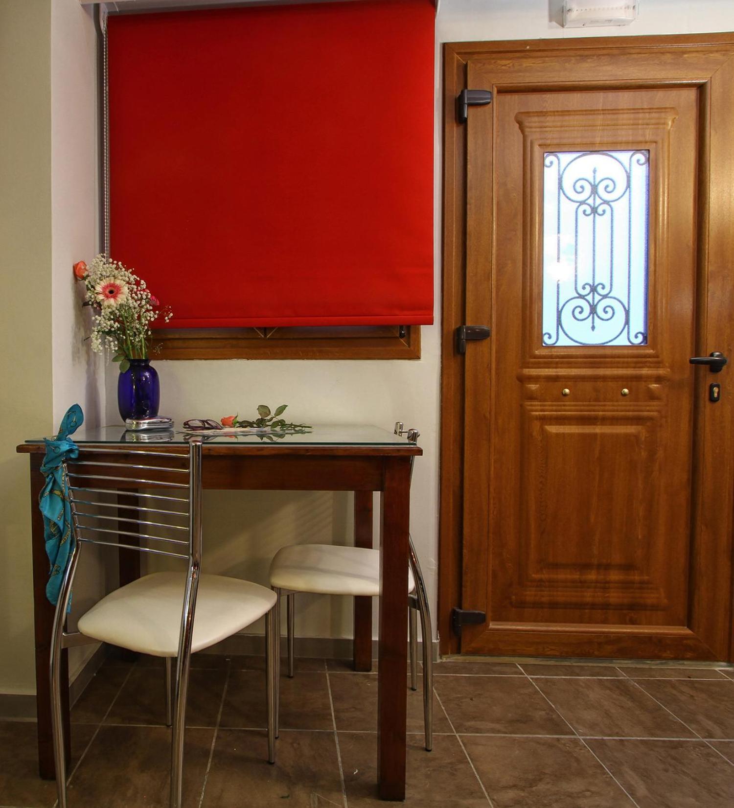 Ionia Rooms Chios Town Bagian luar foto