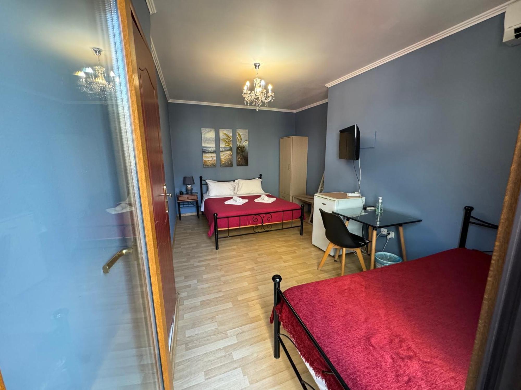 Ionia Rooms Chios Town Bagian luar foto