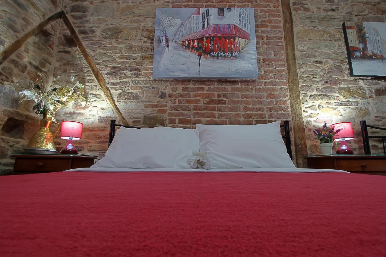 Ionia Rooms Chios Town Bagian luar foto